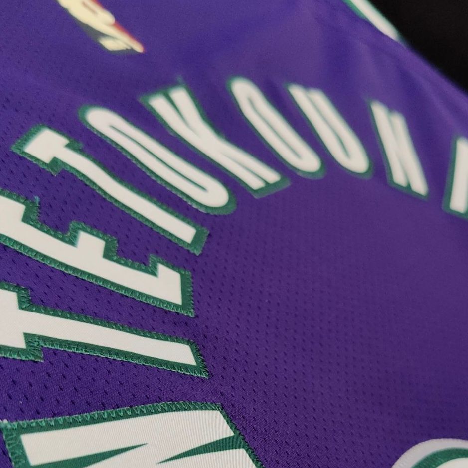 Camiseta Milwaukee Bucks - Classic Edition - 22/23 - Imagen 4
