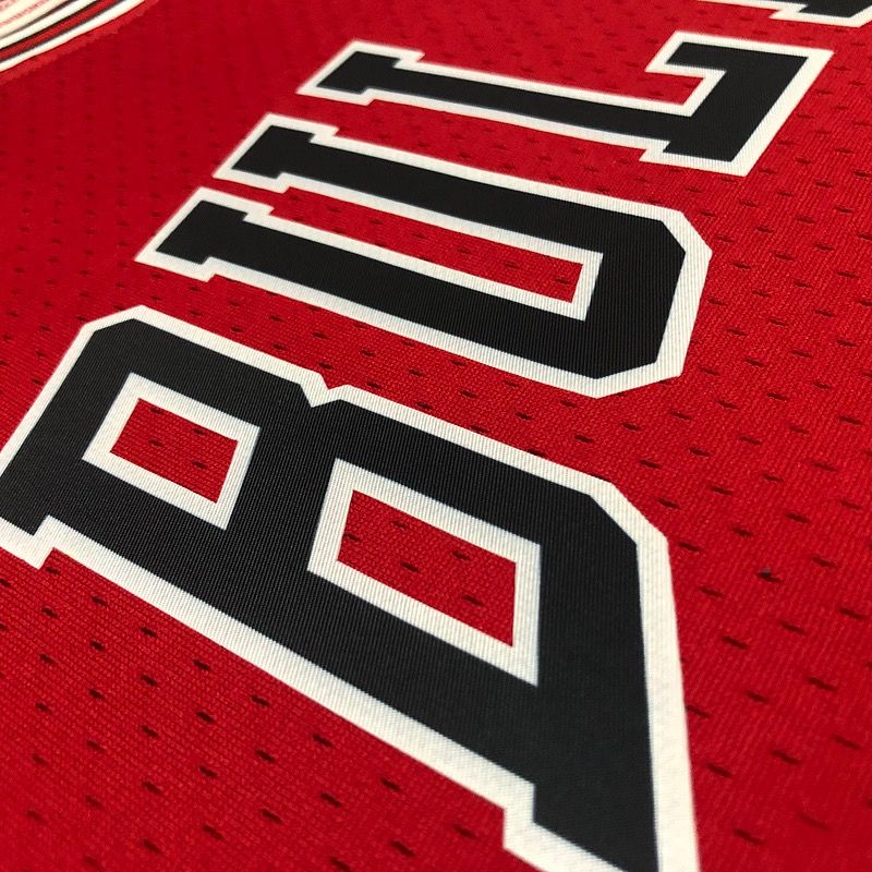 Camiseta Chicago Bulls Jordan 23 Mitchell & Ness - Retro Roja - Imagen 5