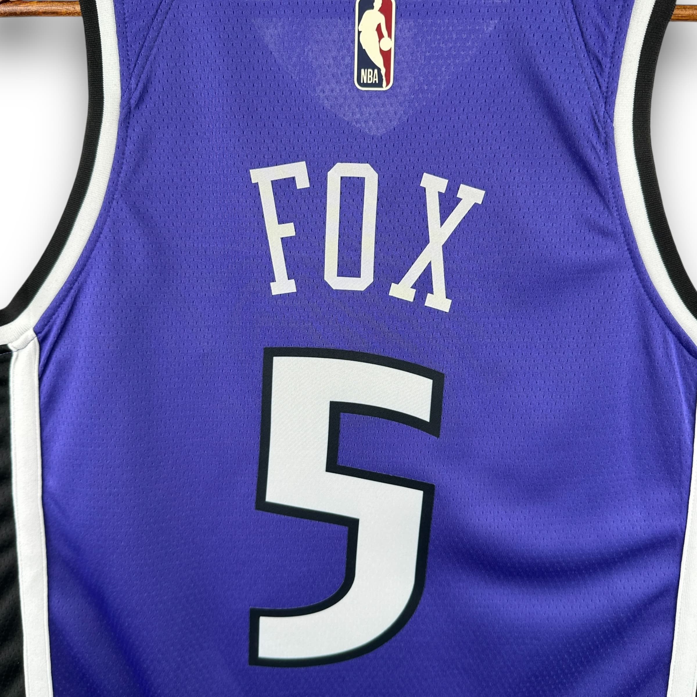 Camiseta Sacramento Kings Classic Edition 2024-25 | Swingman - Imagen 3