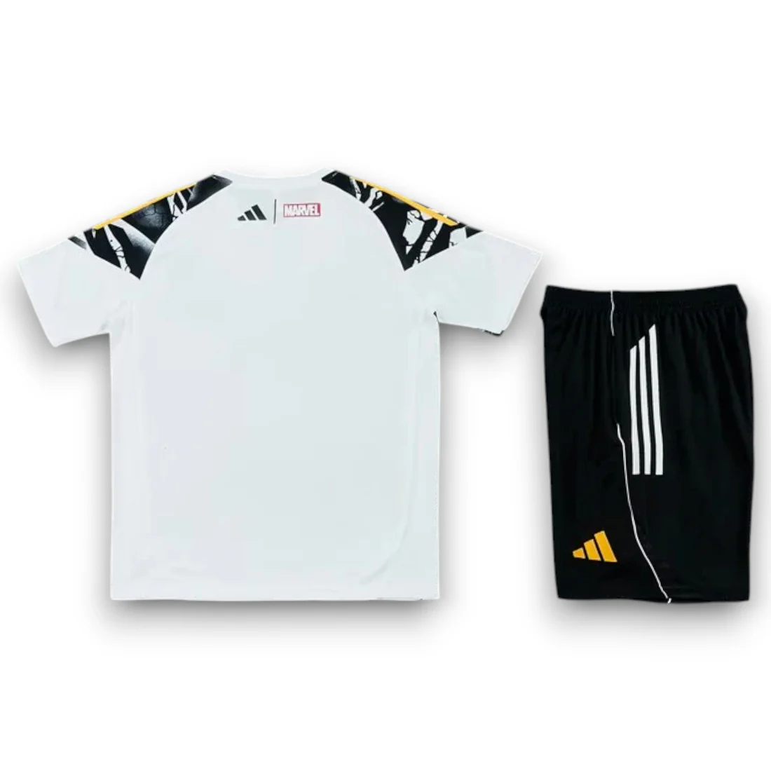 Conjunto Real Madrid x Marvel 2025-2026 White - Entrenamiento - Imagen 3