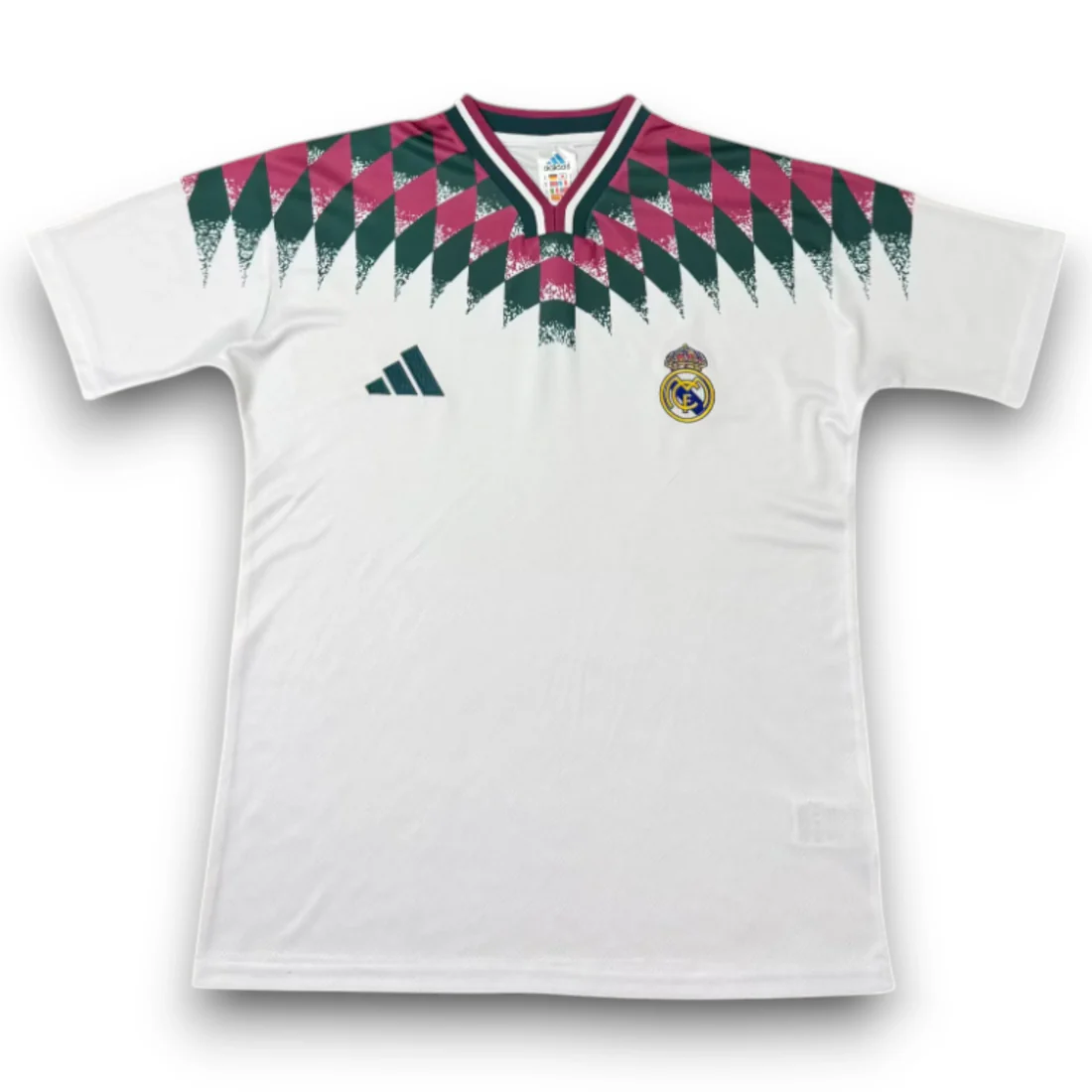 Camiseta Real Madrid 26-27 Versión Retro - Imagen 2