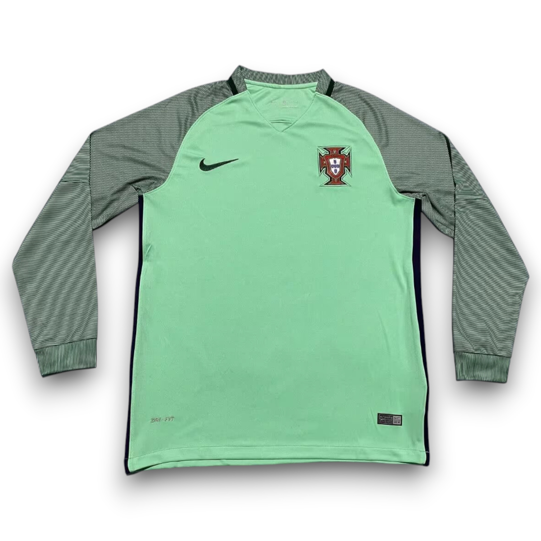 Camiseta Portugal 16 Visitante Manga Larga