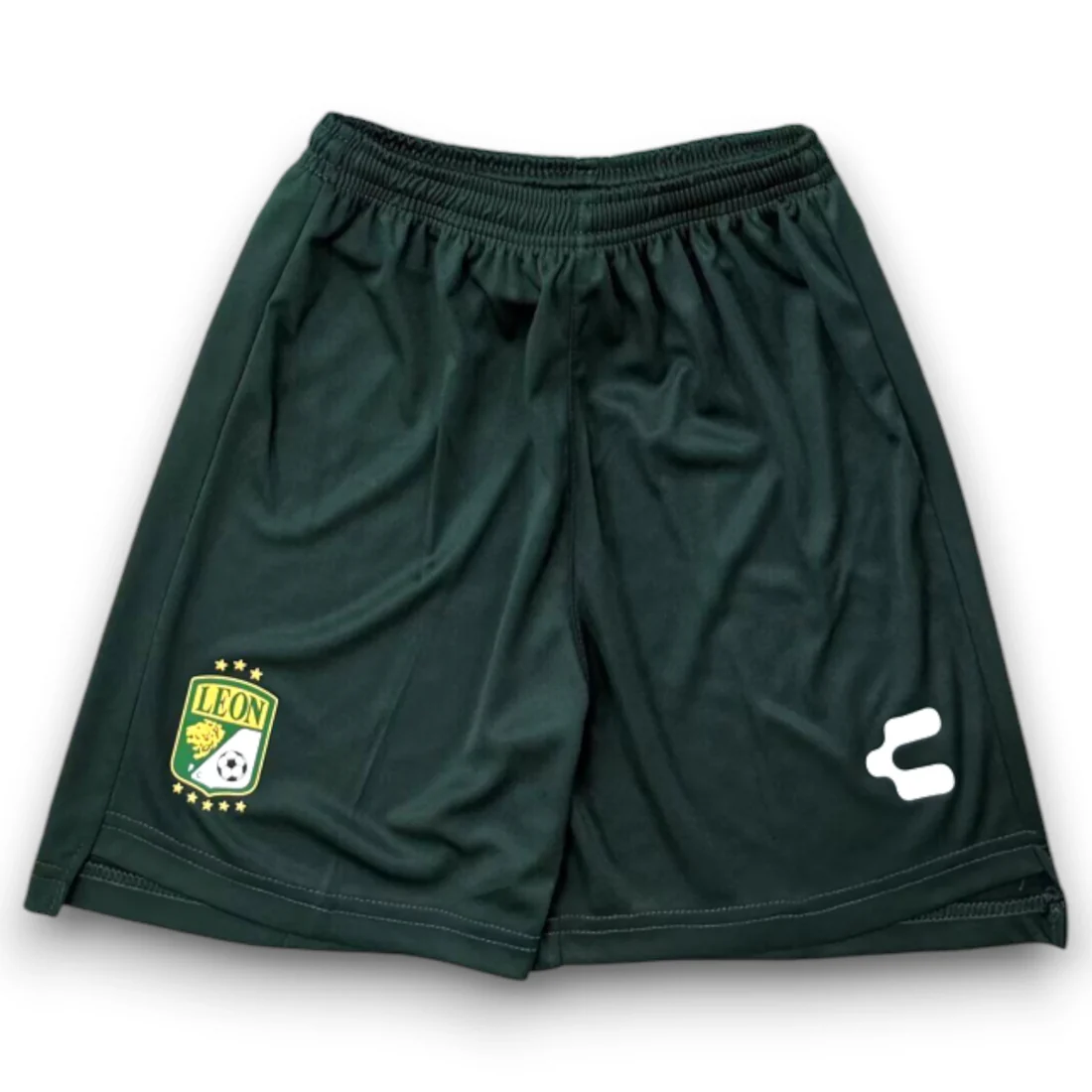 Pantalón corto Leon x Charly 26-27 Especial