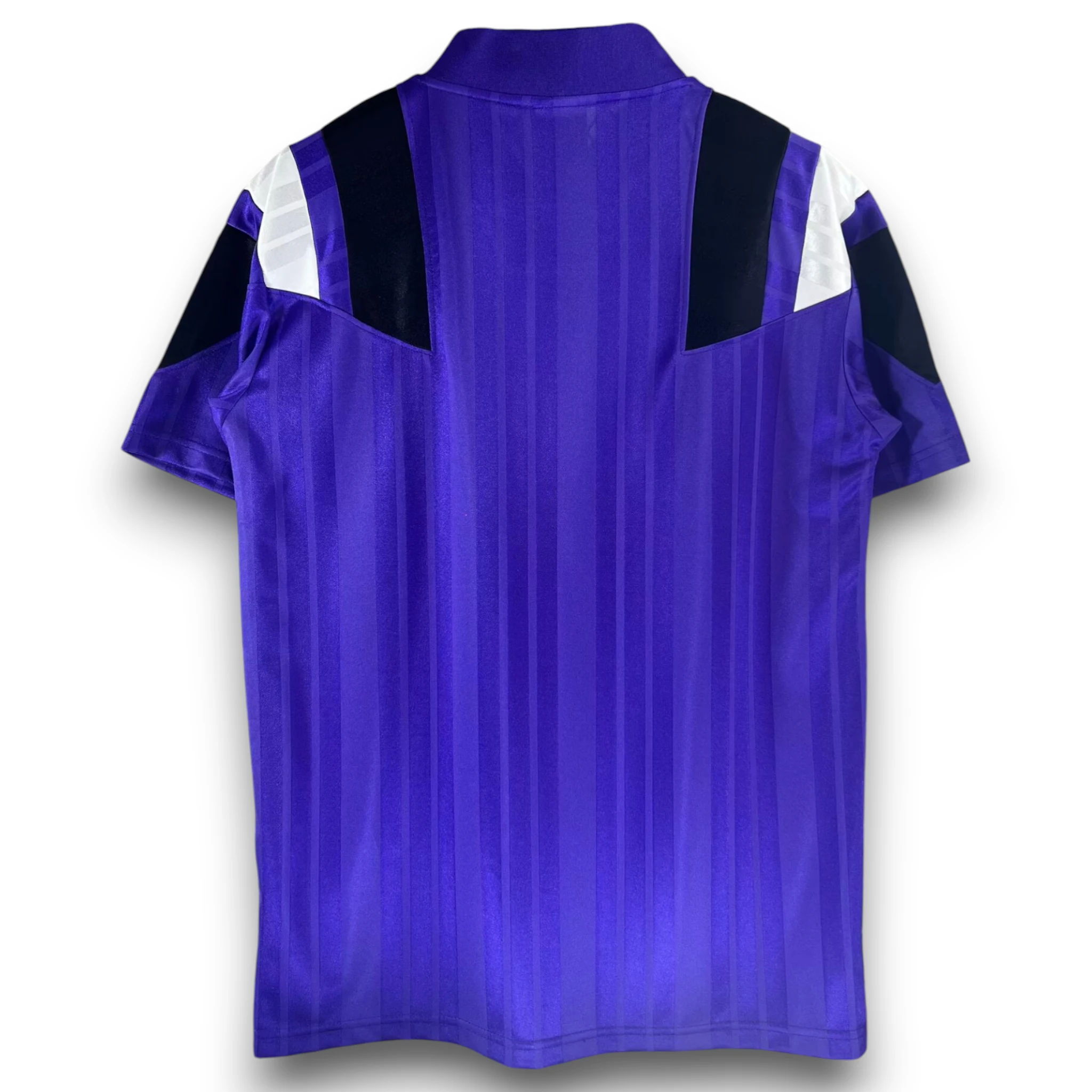Camiseta Real Madrid 26-27 Versión EQT Morado - Imagen 3